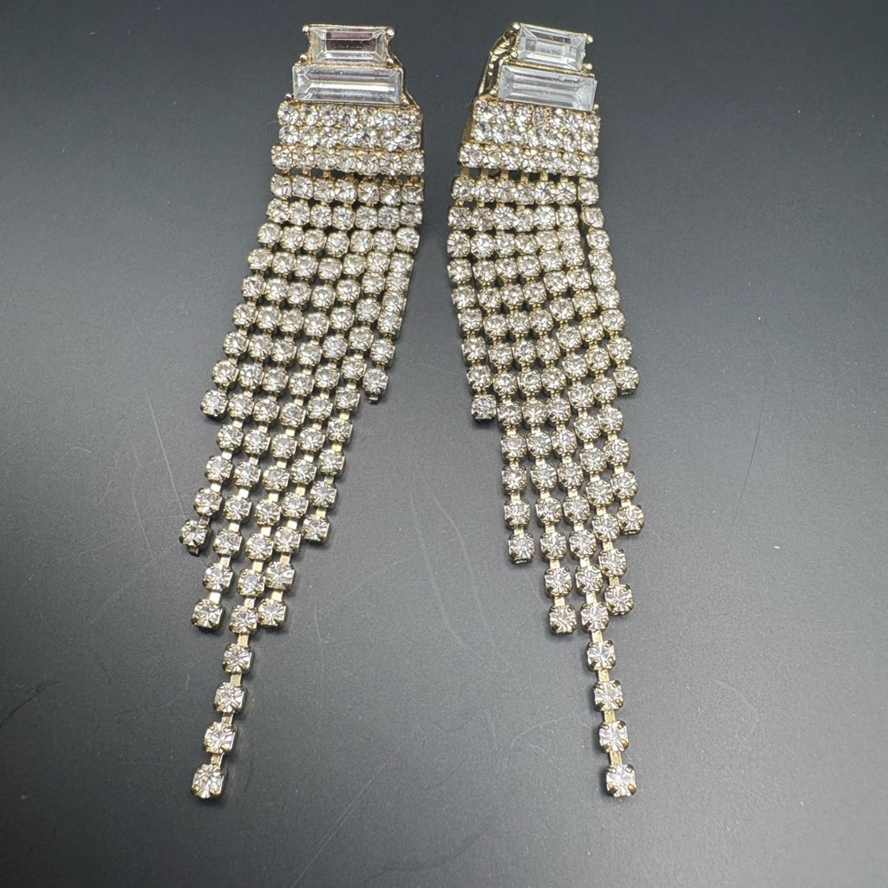 Stunning Gold Crystal Waterfall Earrings - Vintage Clip-on